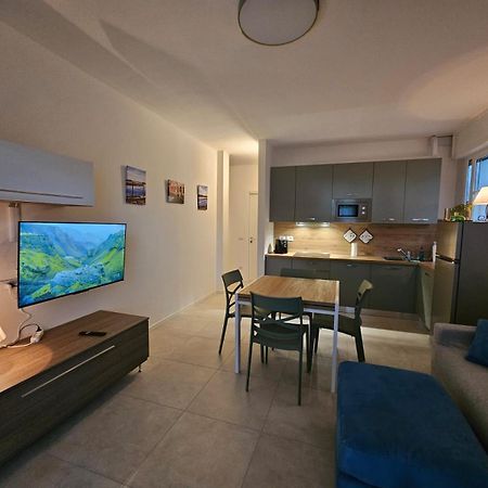 App4Rent - Villa Cristina 5 - Rinnovato Lido di Jesolo Kültér fotó
