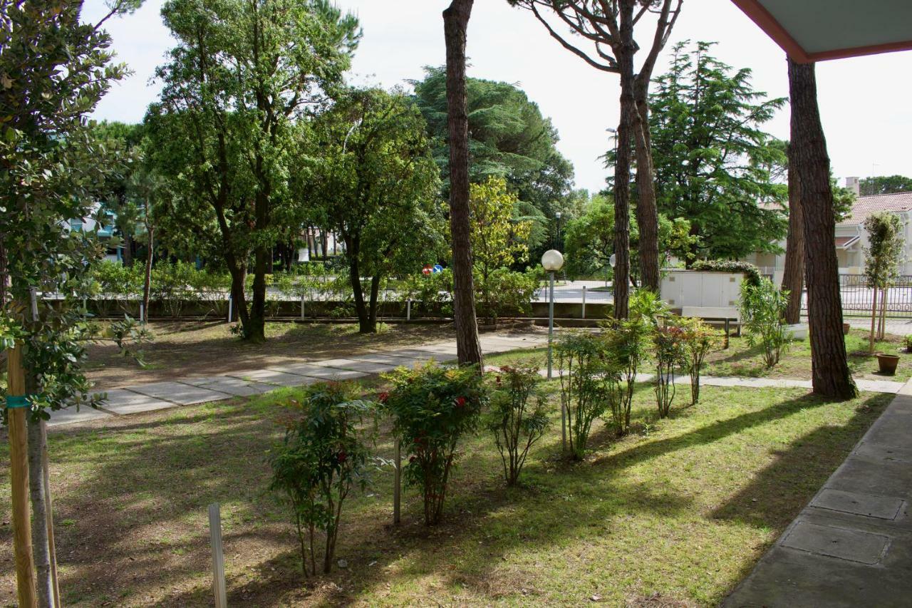 App4Rent - Villa Cristina 5 - Rinnovato Lido di Jesolo Kültér fotó